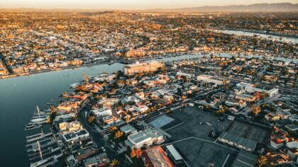 Slow days by the sea: how to enjoy a longer stay in a small coastal town
