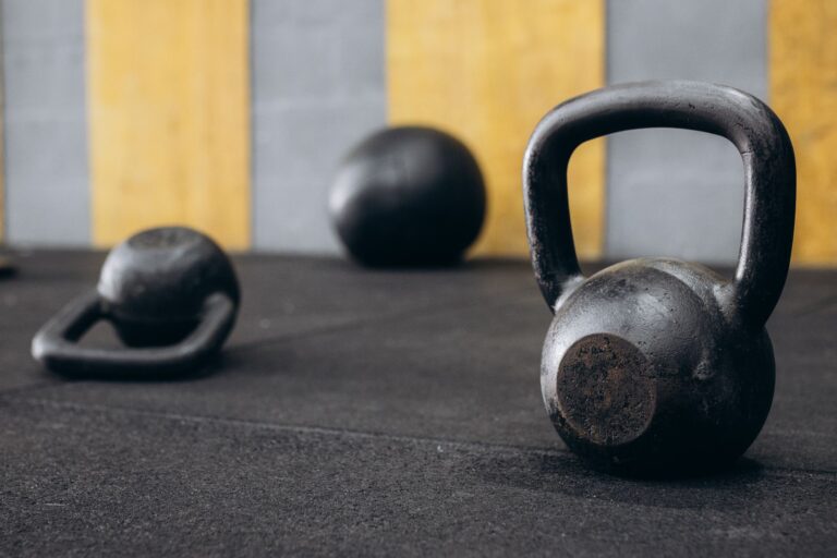 Kettlebell deadlift gym